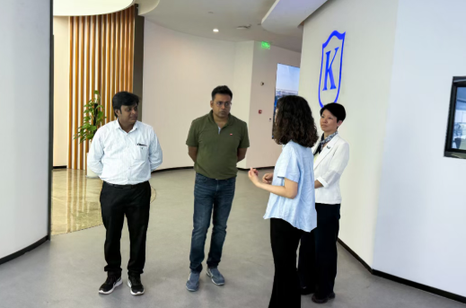 From the Booth to the Factory: Overseas Customers Visit Xinbo After SNEC